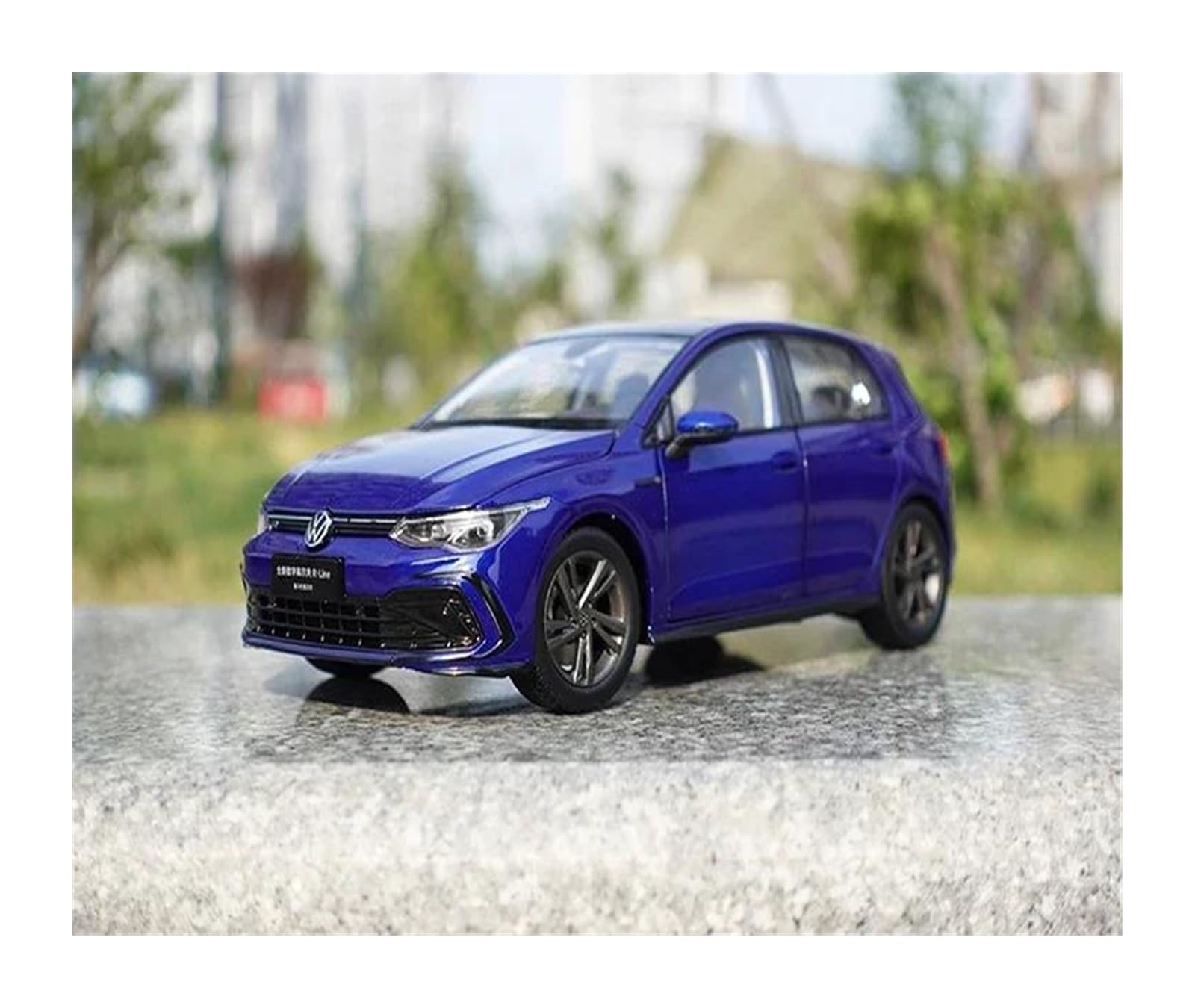 Amazon.co.jp: ダイキャストカー 1 18 フォルクスワーゲンゴルフ R